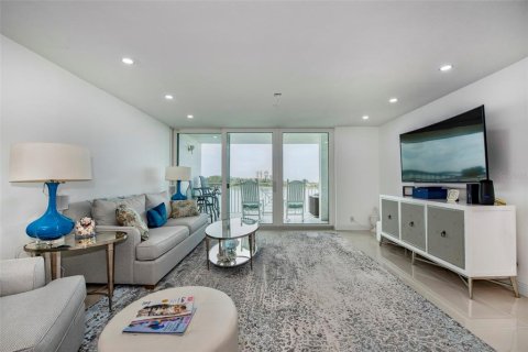 Copropriété à vendre à Clearwater, Floride: 2 chambres, 130.9 m2 № 2432705 - photo 5