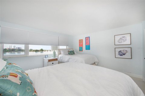 Copropriété à vendre à Clearwater, Floride: 2 chambres, 130.9 m2 № 2432705 - photo 22