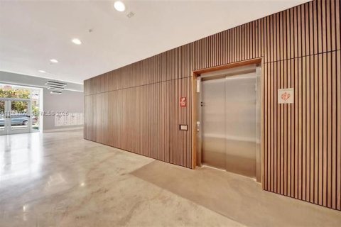 Copropriété à vendre à Hollywood, Floride: 2 chambres, 108.7 m2 № 2081360 - photo 18