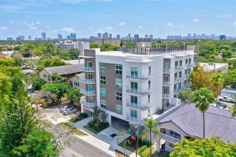 Copropriété à vendre à Hollywood, Floride: 2 chambres, 108.7 m2 № 2081360 - photo 21