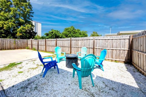 Villa ou maison à vendre à Saint Petersburg, Floride: 2 chambres, 72.84 m2 № 2433108 - photo 28