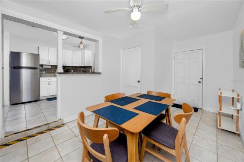 Villa ou maison à vendre à Saint Petersburg, Floride: 2 chambres, 72.84 m2 № 2433108 - photo 13