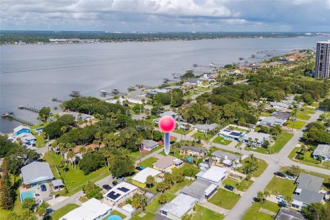 House in Daytona Beach, Florida 2 bedrooms, 75.81 sq.m. № 2429350 - photo 14