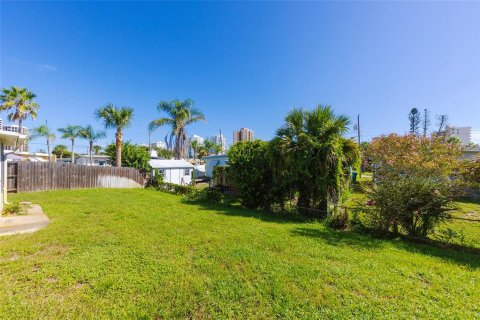 House in Daytona Beach, Florida 2 bedrooms, 75.81 sq.m. № 2429350 - photo 7