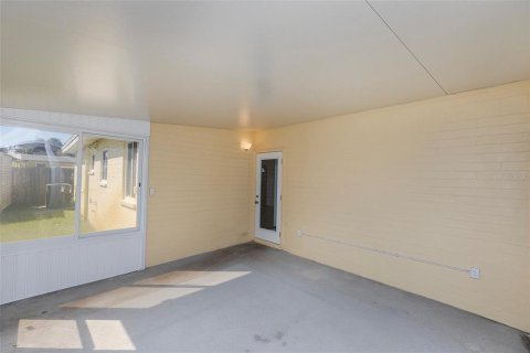 House in Daytona Beach, Florida 2 bedrooms, 75.81 sq.m. № 2429350 - photo 28
