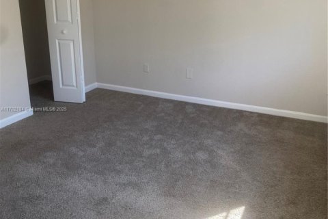 Condo in Riviera Beach, Florida, 3 bedrooms  № 1709275 - photo 16