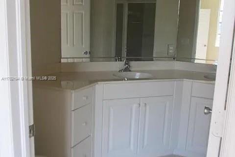 Condo in Riviera Beach, Florida, 3 bedrooms  № 1709275 - photo 5