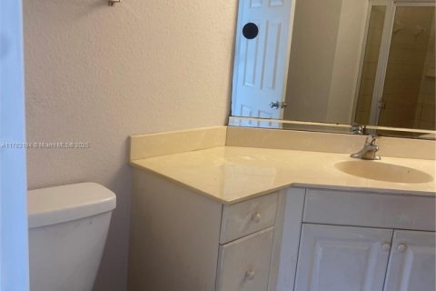 Condo in Riviera Beach, Florida, 3 bedrooms  № 1709275 - photo 15