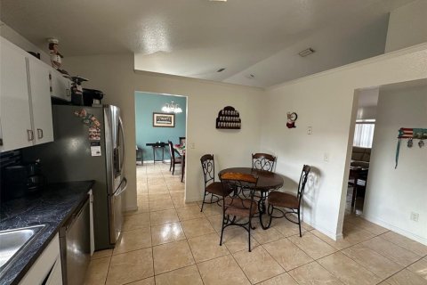 House in Ocala, Florida 3 bedrooms, 162.11 sq.m. № 1534432 - photo 12