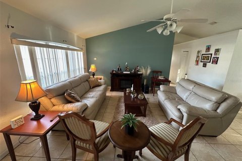 House in Ocala, Florida 3 bedrooms, 162.11 sq.m. № 1534432 - photo 2