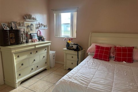 House in Ocala, Florida 3 bedrooms, 162.11 sq.m. № 1534432 - photo 13
