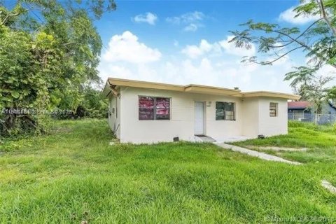 Villa ou maison à Homestead, Floride 3 chambres, 76.74 m2 № 2023623