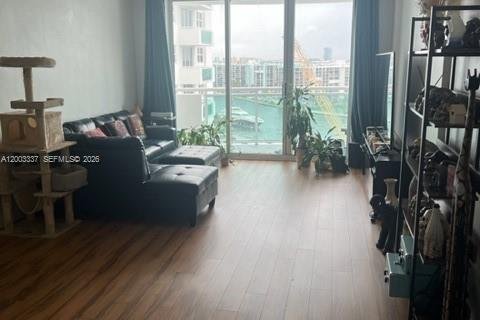 Copropriété à louer à Hollywood, Floride: 1 chambre, 75.9 m2 № 2066584 - photo 16