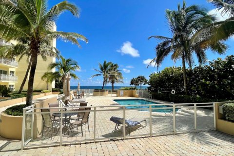 Condo in Boca Raton, Florida, 2 bedrooms  № 2083437 - photo 3