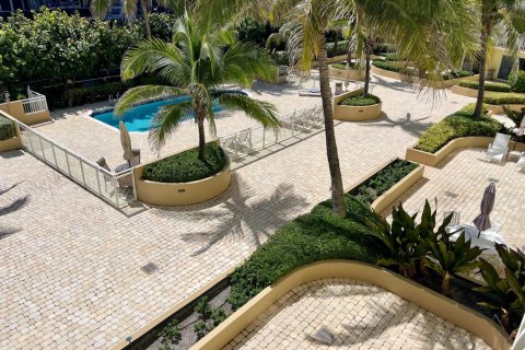 Condo in Boca Raton, Florida, 2 bedrooms  № 2083437 - photo 6