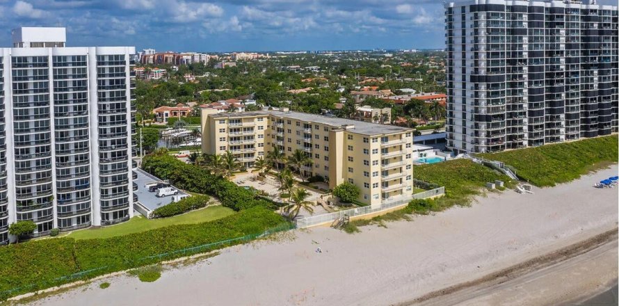Condo in Boca Raton, Florida, 2 bedrooms  № 2083437