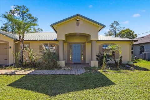House in Palm Coast, Florida 3 bedrooms, 187.66 sq.m. № 2420252 - photo 5