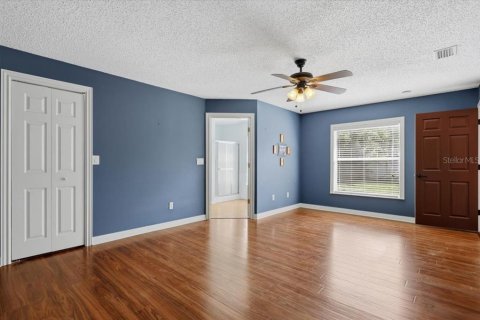 House in Palm Coast, Florida 3 bedrooms, 187.66 sq.m. № 2420252 - photo 28
