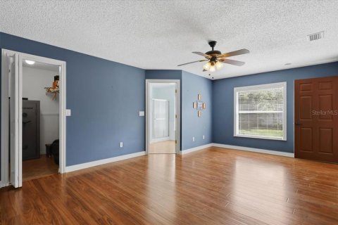 House in Palm Coast, Florida 3 bedrooms, 187.66 sq.m. № 2420252 - photo 27