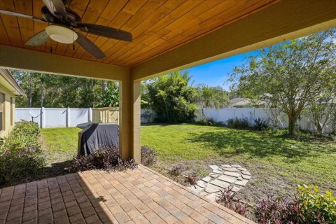 House in Palm Coast, Florida 3 bedrooms, 187.66 sq.m. № 2420252 - photo 8