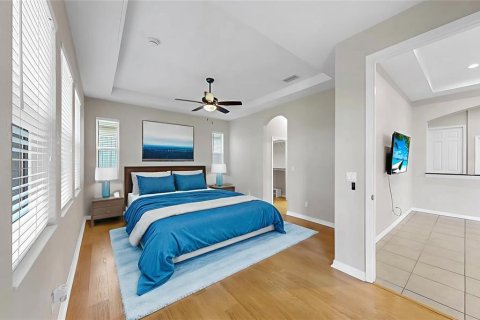 Condo in Sun City Center, Florida, 2 bedrooms  № 1906698 - photo 13