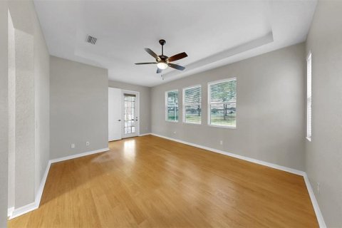 Condo in Sun City Center, Florida, 2 bedrooms  № 1906698 - photo 23