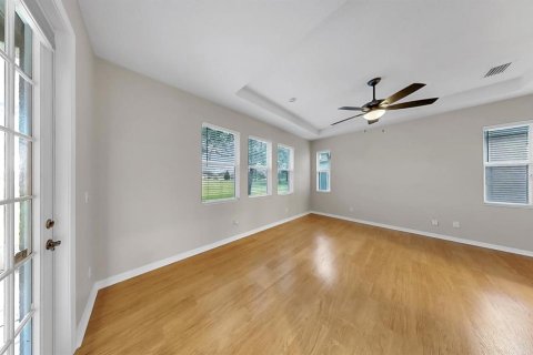 Condo in Sun City Center, Florida, 2 bedrooms  № 1906698 - photo 21