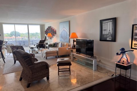 Купить кондоминиум в Майами-Бич, Флорида 2 спальни, 180.23м2, № 1966051 - фото 10