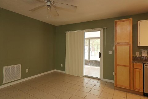 Casa en venta en Ocala, Florida, 3 dormitorios, 150.13 m2 № 1650171 - foto 8