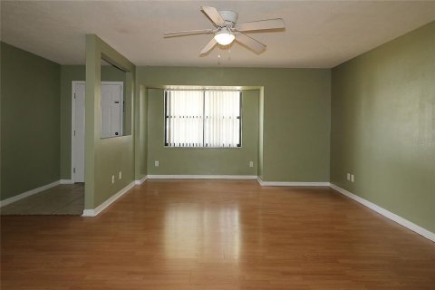 Casa en venta en Ocala, Florida, 3 dormitorios, 150.13 m2 № 1650171 - foto 5