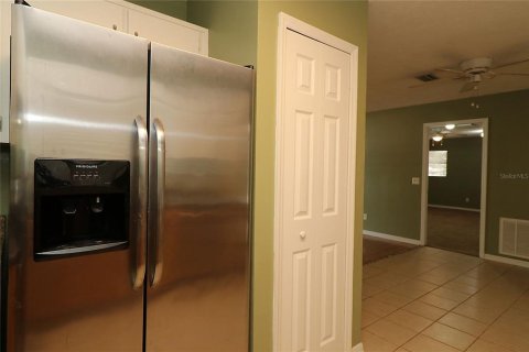 Casa en venta en Ocala, Florida, 3 dormitorios, 150.13 m2 № 1650171 - foto 12