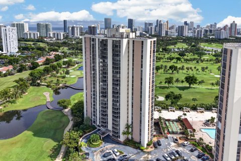 Condo in Aventura, Florida, 2 bedrooms  № 2387058 - photo 4