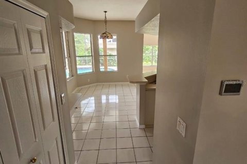 House in Orlando, Florida 4 bedrooms, 231.98 sq.m. № 1547727 - photo 19