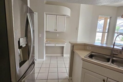 House in Orlando, Florida 4 bedrooms, 231.98 sq.m. № 1547727 - photo 21