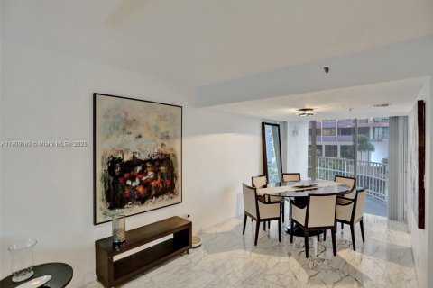 Condominio en venta en Miami, Florida, 3 dormitorios, 160.91 m2 № 1814071 - foto 7