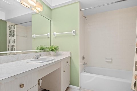 Купить виллу или дом в Сарасота, Флорида 8 комнат, 145.21м2, № 1585628 - фото 26