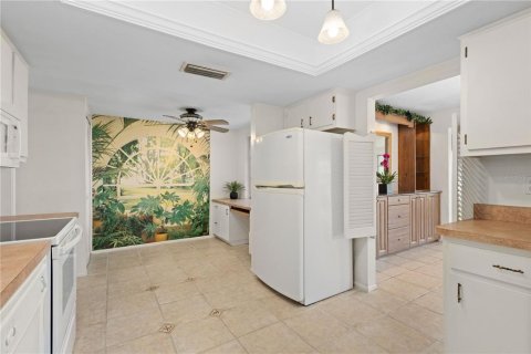 Купить виллу или дом в Сарасота, Флорида 8 комнат, 145.21м2, № 1585628 - фото 10