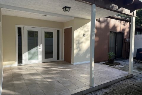Townhouse in Winter Park, Florida 3 bedrooms, 135.27 sq.m. № 1877243 - photo 14