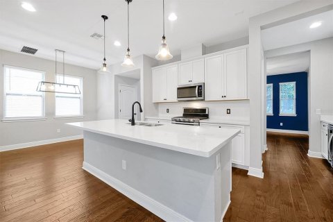 House in Winter Garden, Florida 3 bedrooms, 204.11 sq.m. № 1878159 - photo 11