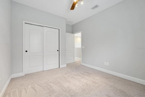 House in Winter Garden, Florida 3 bedrooms, 204.11 sq.m. № 1878159 - photo 24