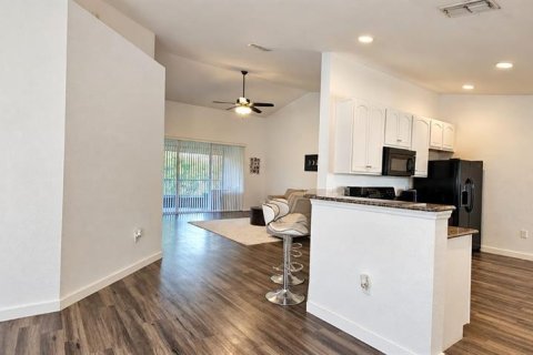 Copropriété à vendre à Sanford, Floride: 3 chambres, 173.17 m2 № 2428961 - photo 15