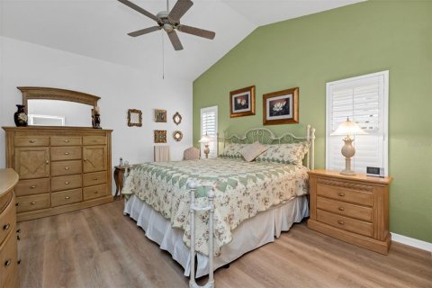 House in Port Charlotte, Florida 2 bedrooms, 189.43 sq.m. № 2337490 - photo 16