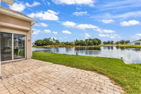 House in Port Charlotte, Florida 2 bedrooms, 189.43 sq.m. № 2337490 - photo 9