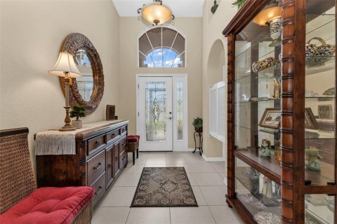House in Port Charlotte, Florida 2 bedrooms, 189.43 sq.m. № 2337490 - photo 3