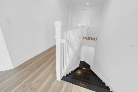 Villa ou maison à vendre à Orlando, Floride: 4 chambres, 359.44 m2 № 2355904 - photo 28