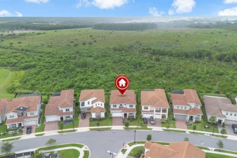 Villa ou maison à vendre à Orlando, Floride: 4 chambres, 359.44 m2 № 2355904 - photo 7