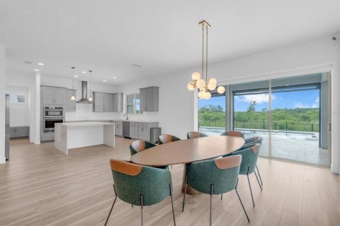 Villa ou maison à vendre à Orlando, Floride: 4 chambres, 359.44 m2 № 2355904 - photo 13