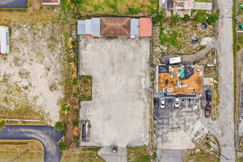 Снять в аренду коммерческую недвижимость в Орландо, Флорида 164.44м2, № 2212113 - фото 7