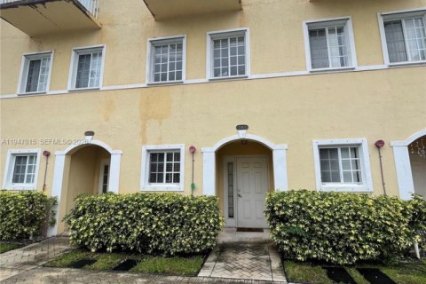 Adosado en alquiler en North Miami Beach, Florida, 3 dormitorios, 109.81 m2 № 2003113 - foto 14