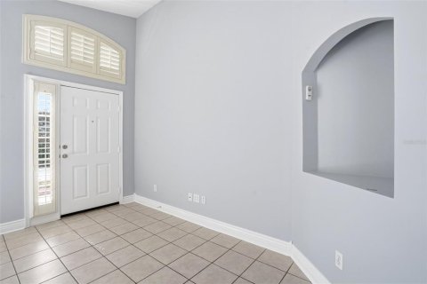 House in Orlando, Florida 4 bedrooms, 170.75 sq.m. № 2107628 - photo 6